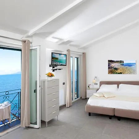 Domizia Porto Santo Stefano (Grosseto)